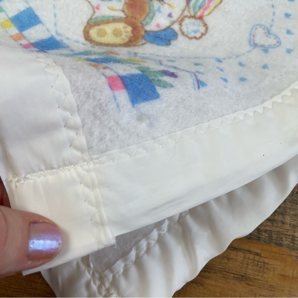 Riegel Satin Trim Baby Security Blanket Teddy Bear Vintage - Picture 3 of 10